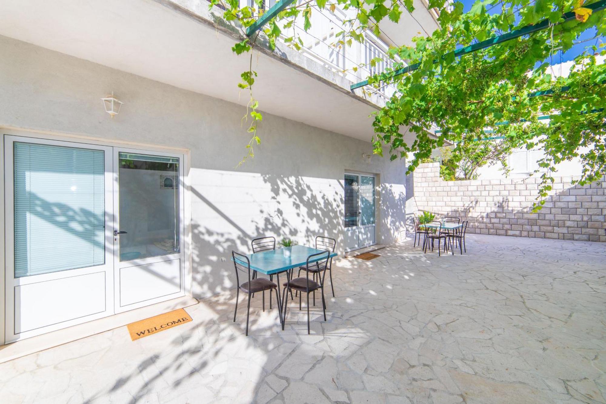 Apartments Tilda Brist Phòng bức ảnh